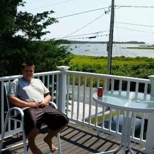 Meet your Posher, Eric